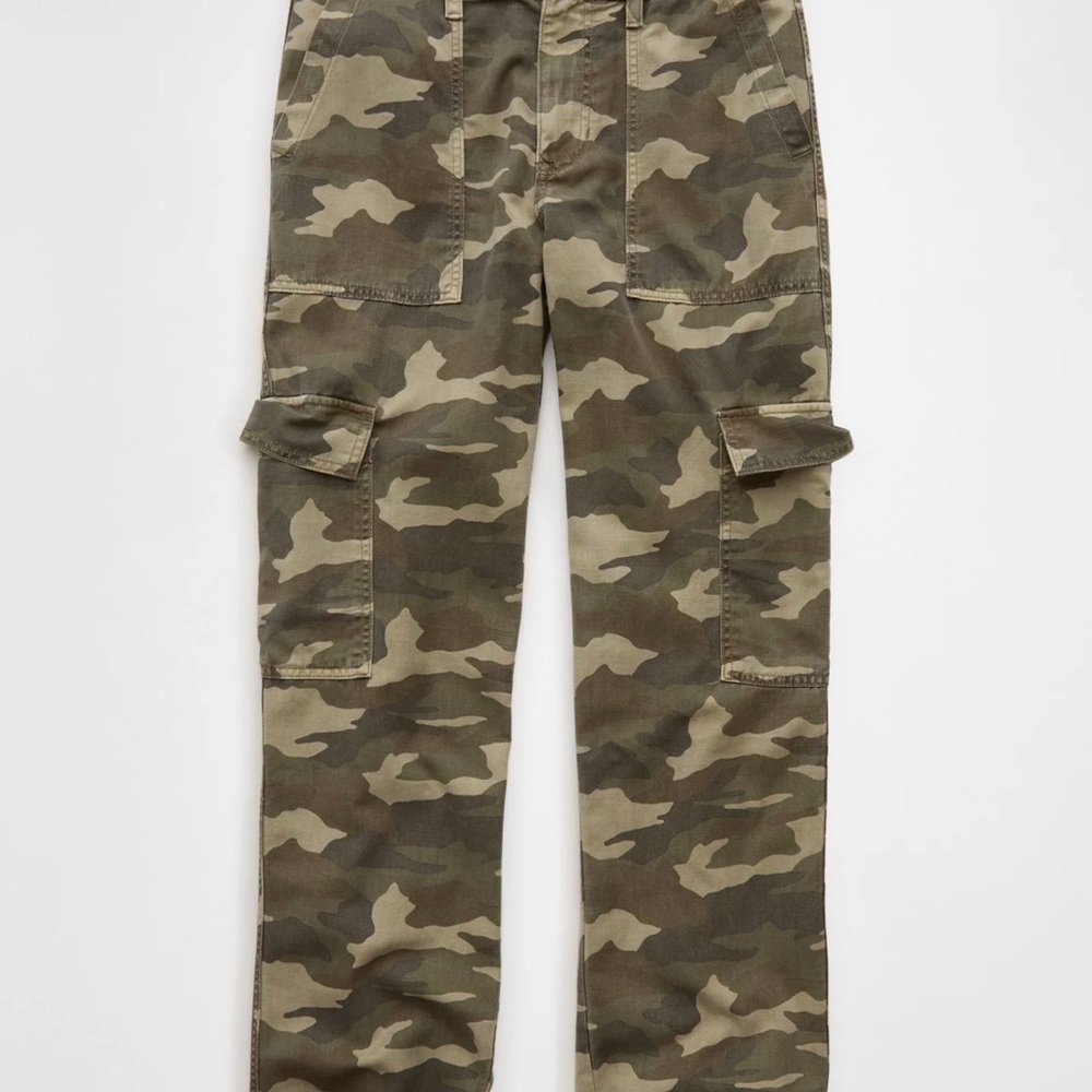 American Eagle Outfitters Camouflage Wide Leg Pants